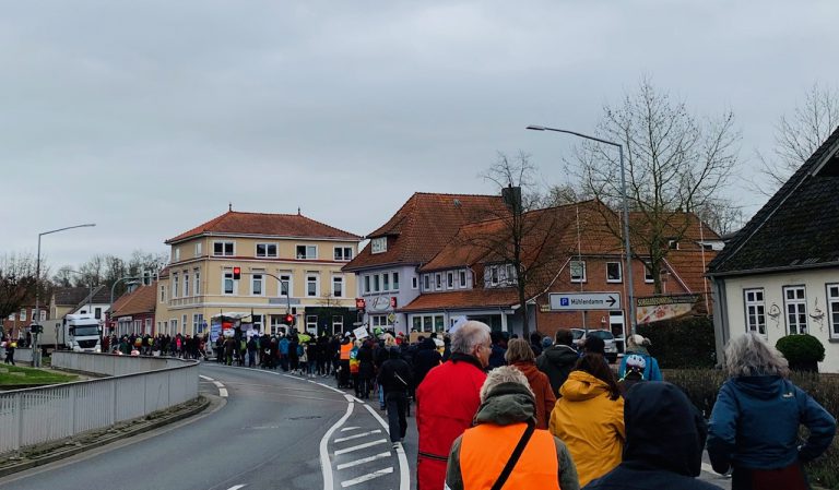 Kundgebung gegen rechten Terror